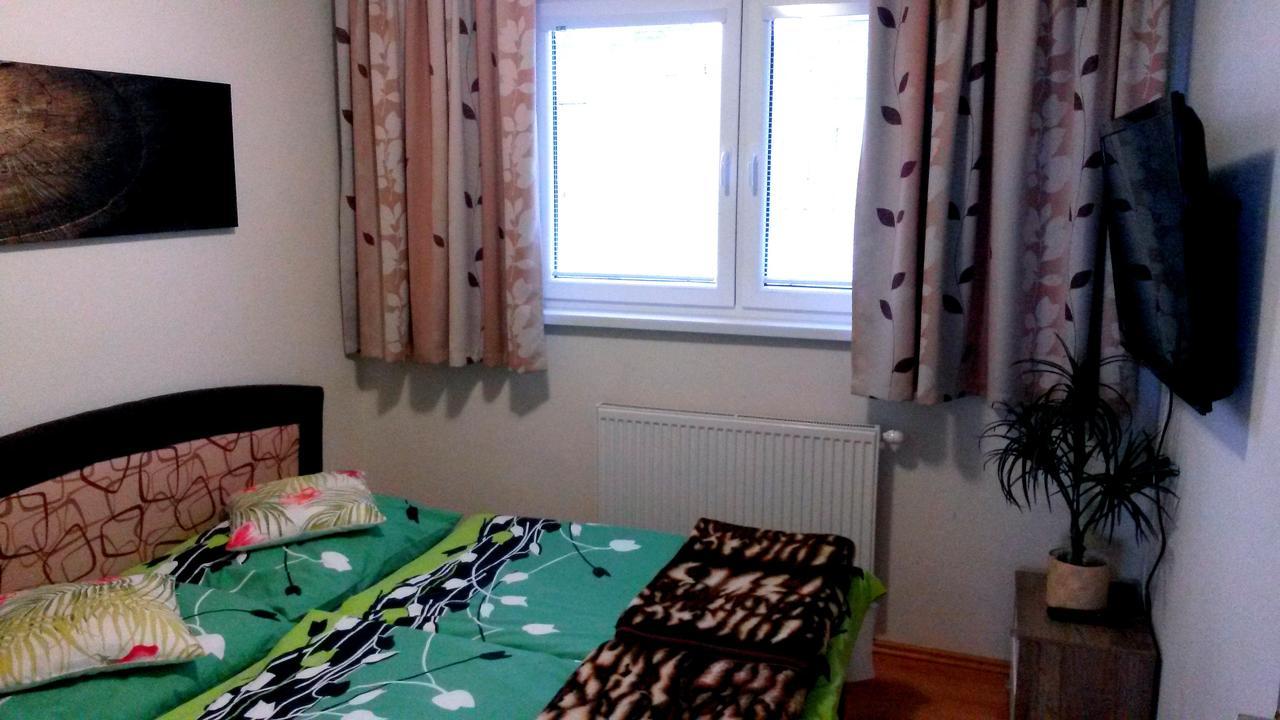 Pine Wood Apartment Vyšné Ružbachy Eksteriør bilde